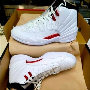 Jordan 12 retro twist size 9